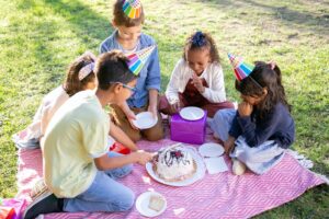 children having a picnic